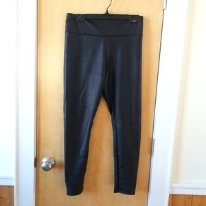 Black "Leather" Leggings....🐆